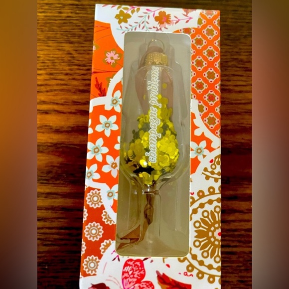 Taylor Swift Champagne 🍾 Problems Ornament. Brand new in box 📦 - Picture 1 of 1